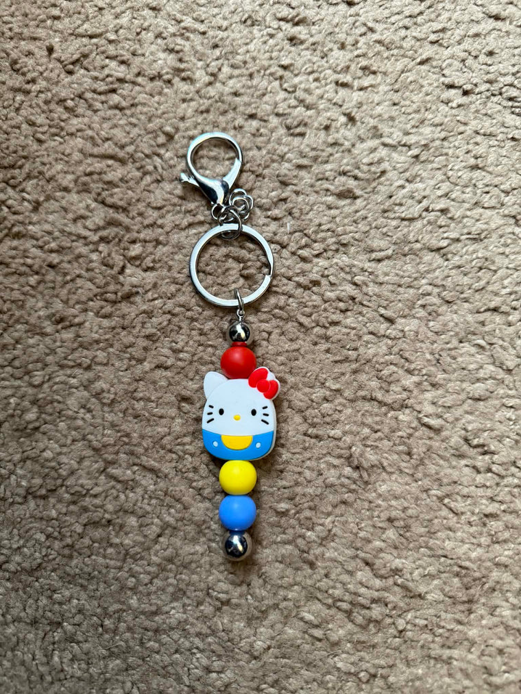 White Kitty Beaded Keychain