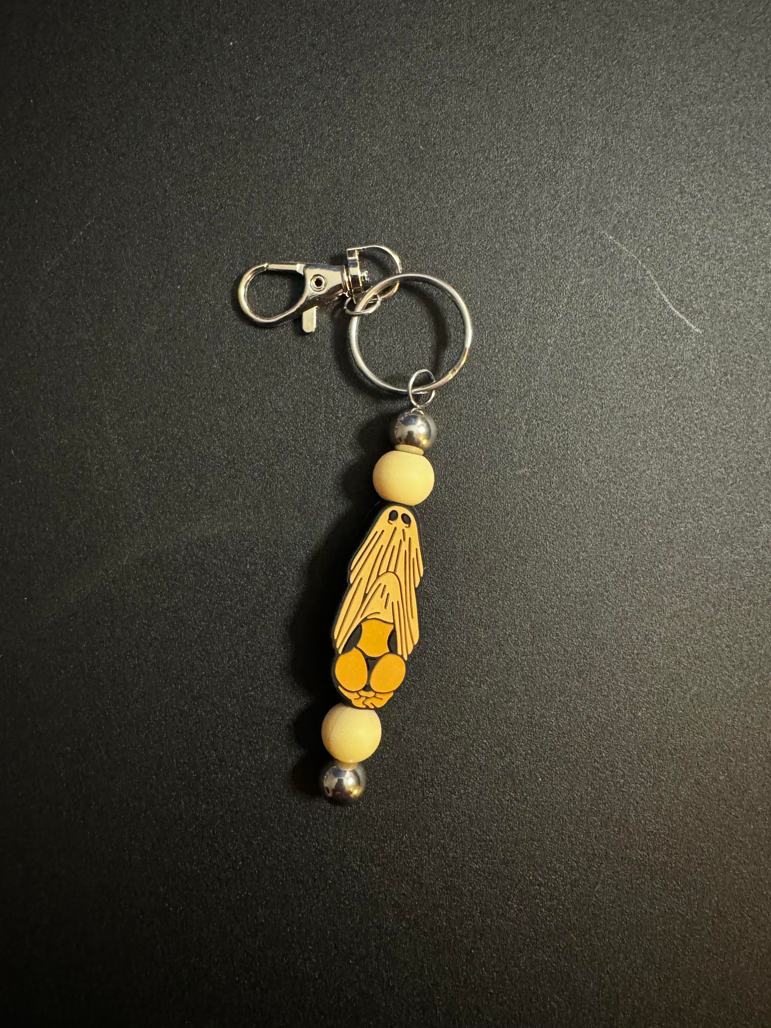 Ghost Sheet with Cheeks Beaded Keychain