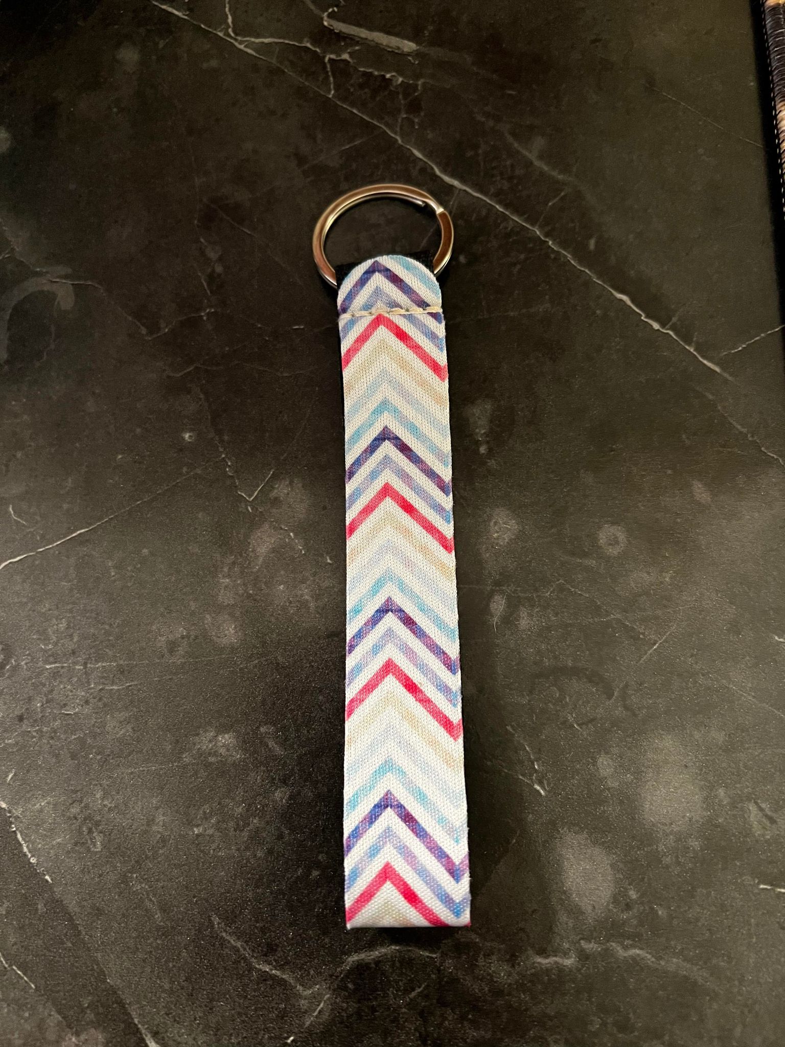 Color Striped Print Wristlet Keychain