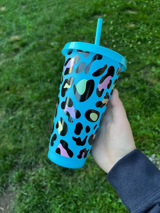 Blue Color Cheetah Color Tumbler