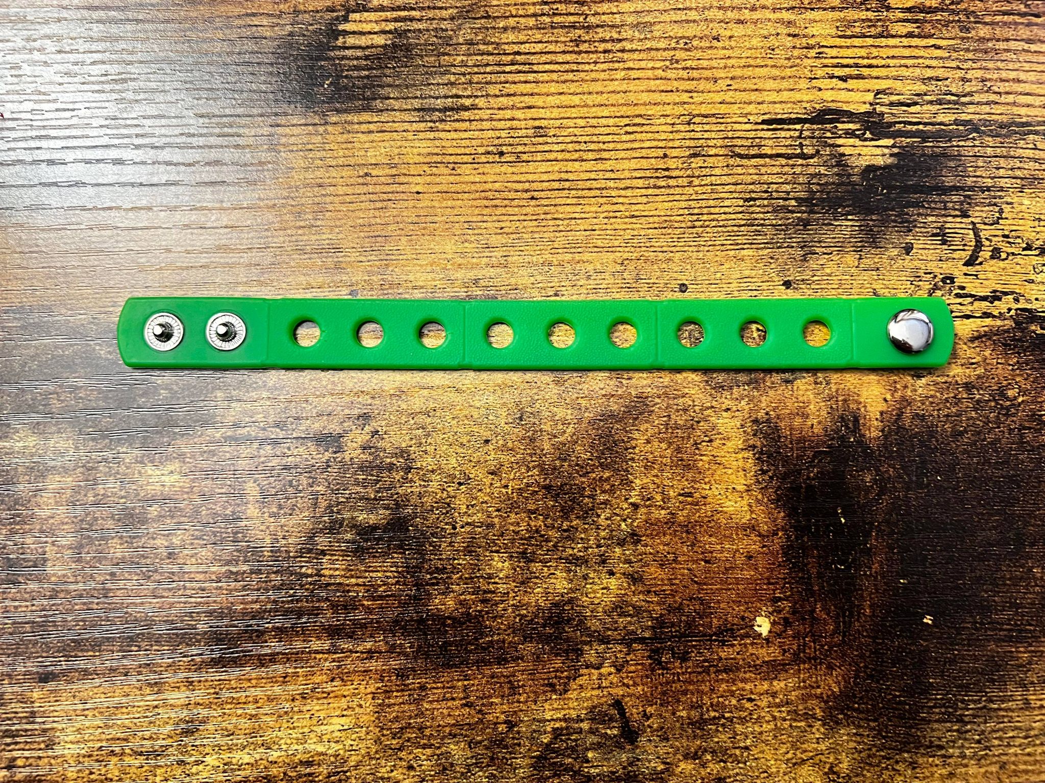 Croc Charm Bracelet Green 2 size