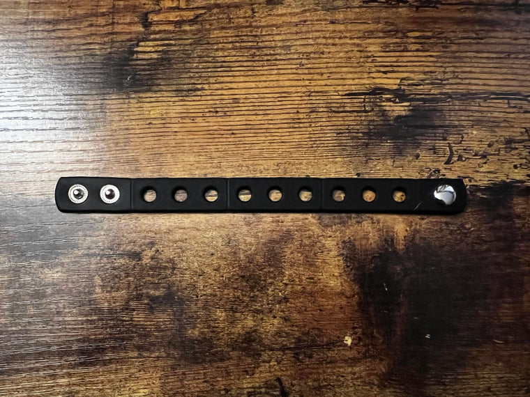 Croc Charm Bracelet Black 2 size